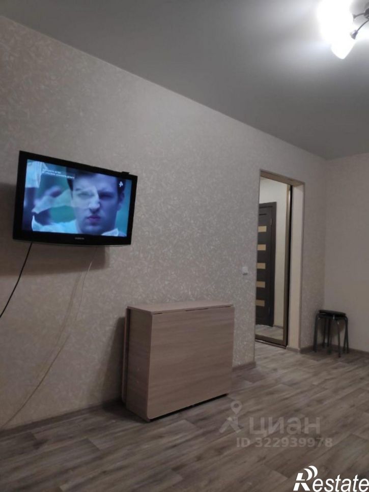 2-комн квартира улица Александра Курынова, 6 к1,  д. 6 к1