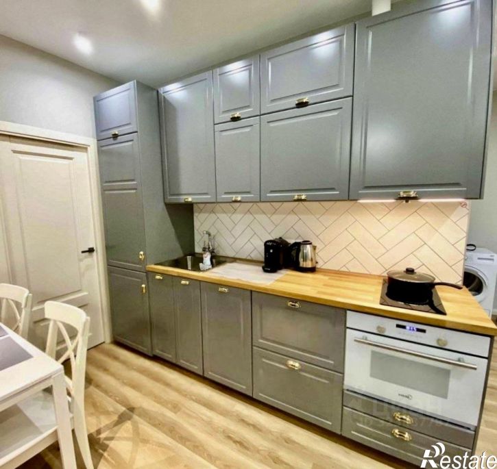 2-комн квартира улица Марселя Салимжанова, 23,  д. 23