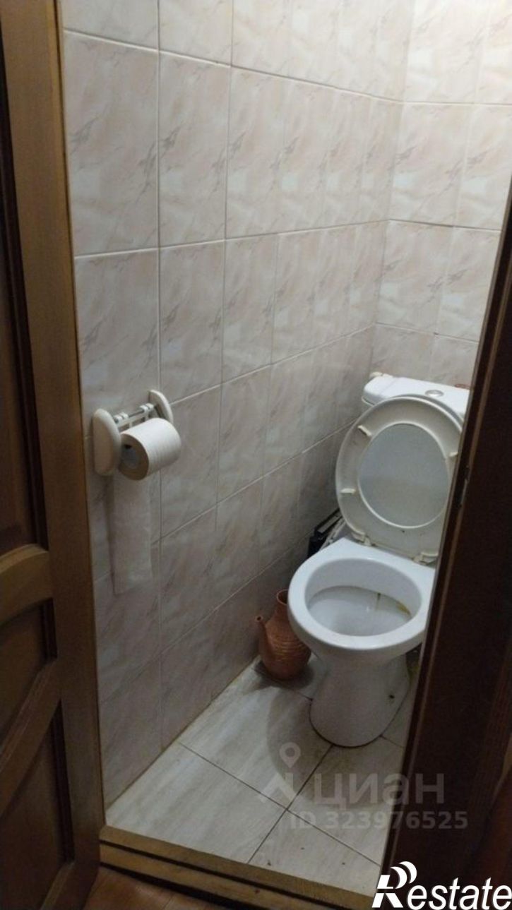 2-комн квартира ул Латышских Стрелков, 8,  д. 8