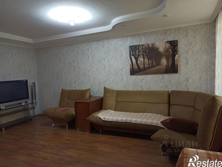 2-комн квартира ул Латышских Стрелков, 8А,  д. 8А