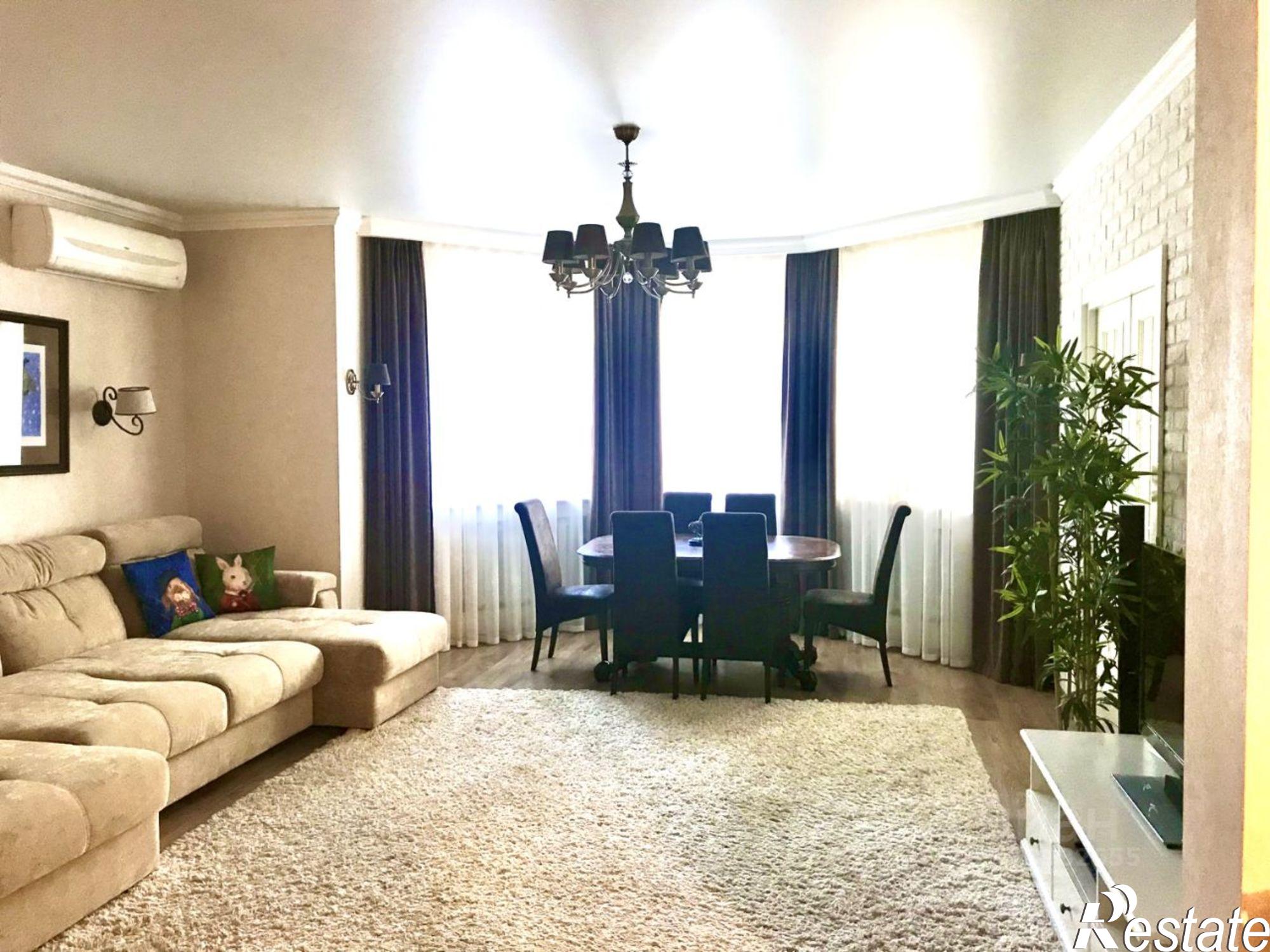 Купить квартиру за 17 700 000 рублей на улица Столярова, 15А