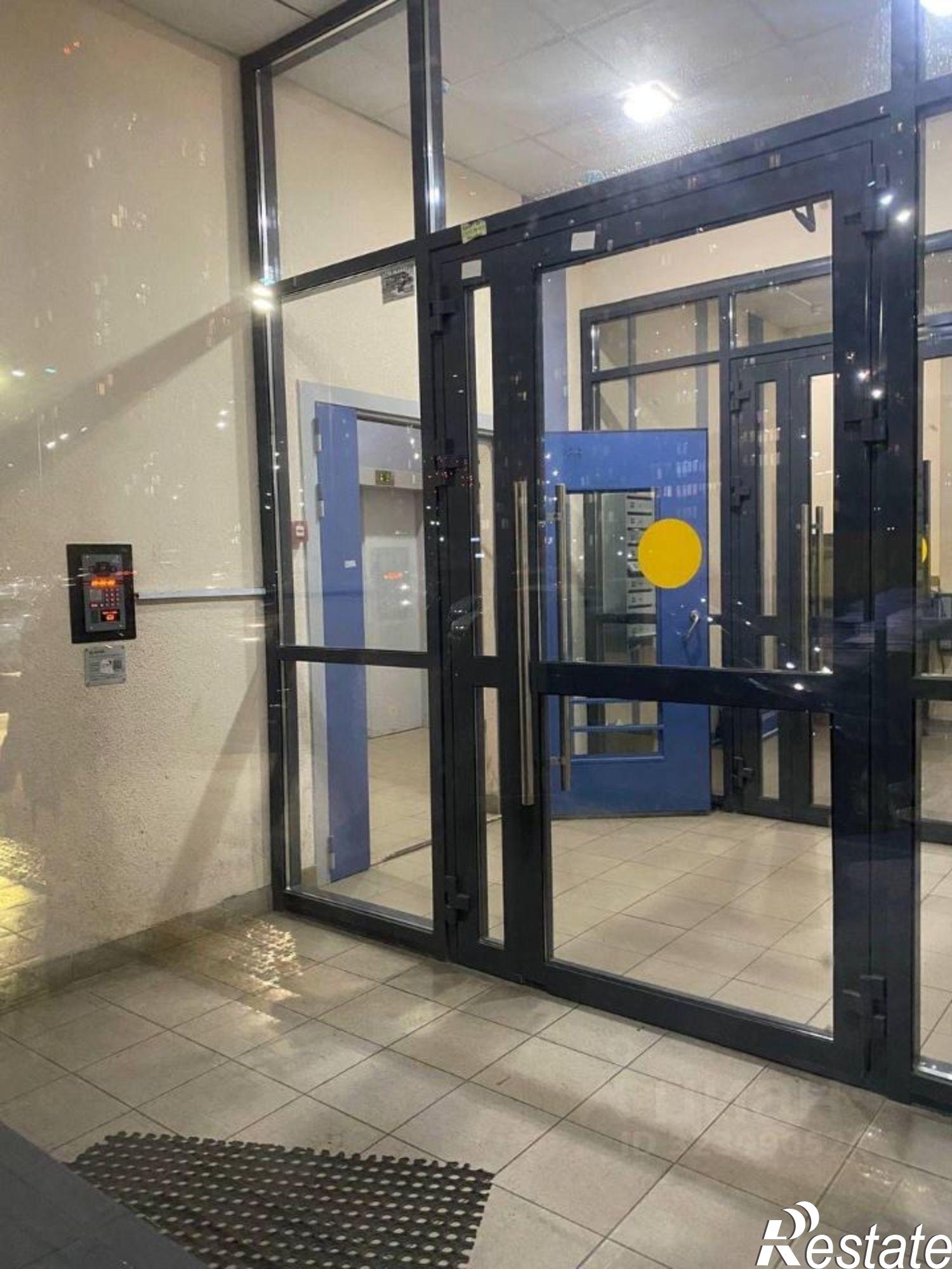 Сдать квартиру за 25 000 рублей на пр-кт Ильгама Шакирова, 11А