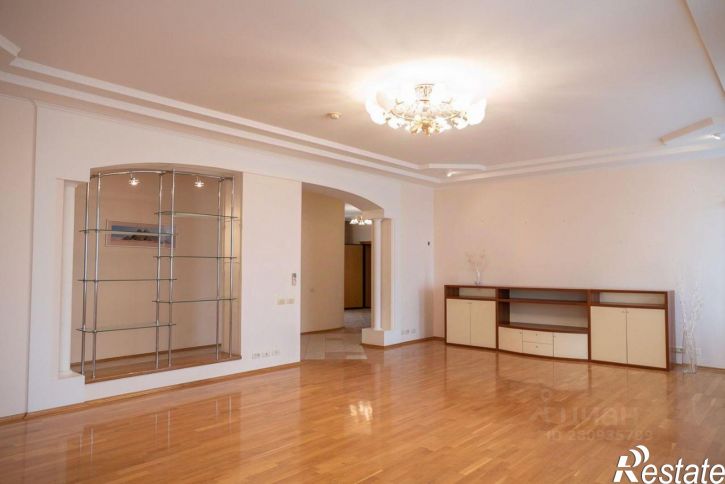 6-комн квартира ул Бутлерова, 20,  д. 20