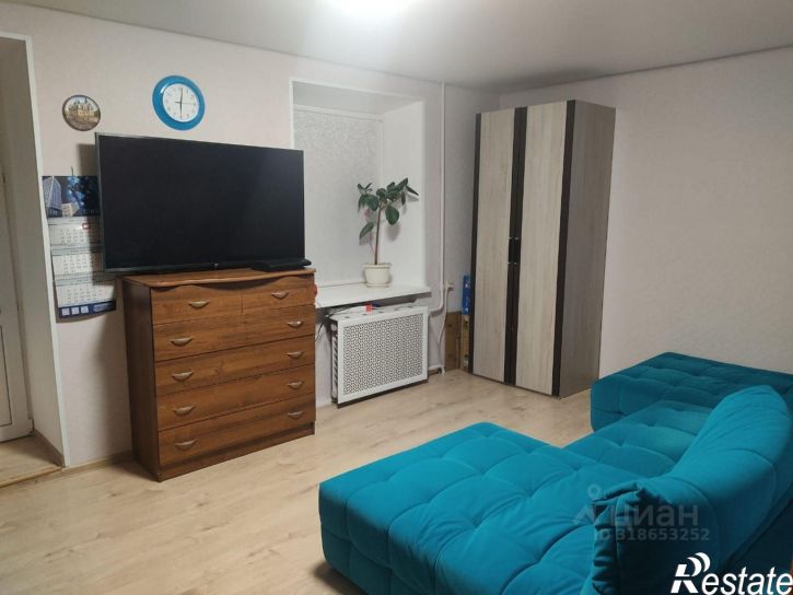 4-комн квартира улица Гаврилова, 2,  д. 2