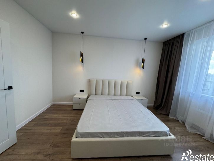 2-комн квартира улица Хусаина Мавлютова, 17Е к1,  д. 17Е к1