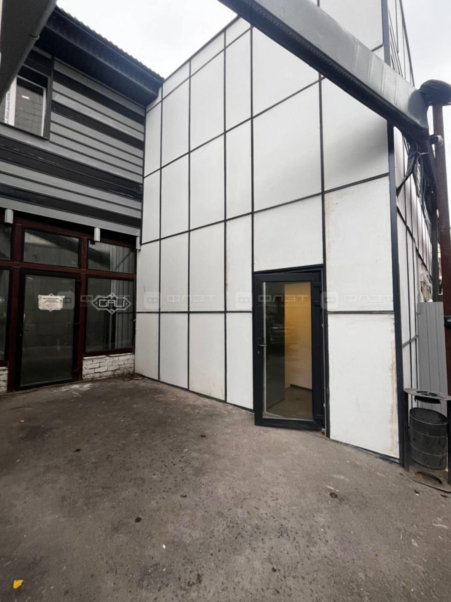 Купить офис, помещение под офис за 3 999 000 рублей на ул. Парижской Коммуны, дом 25