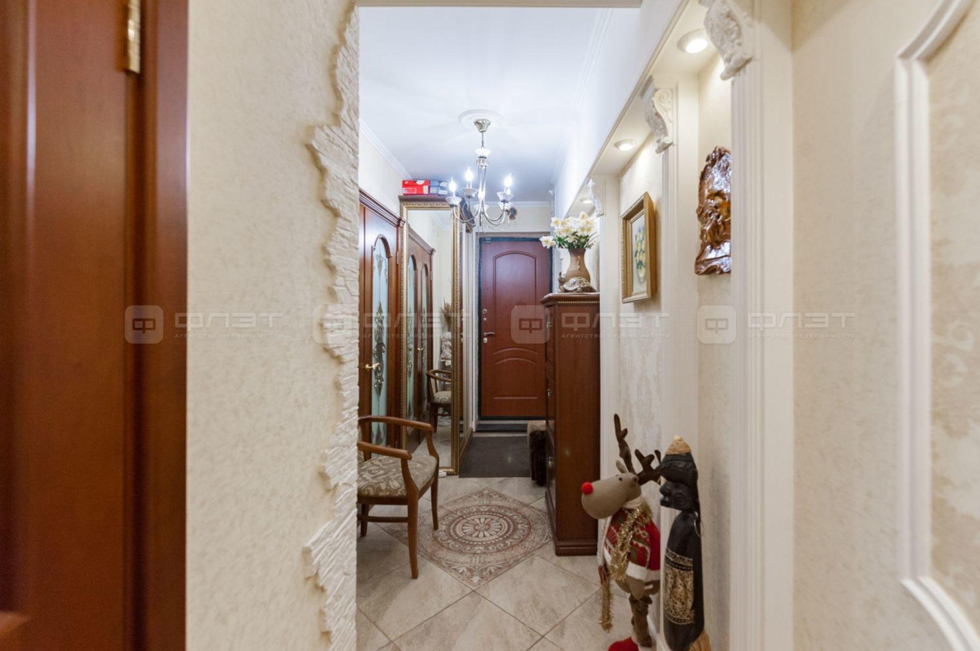 Купить квартиру за 10 200 000 рублей на ул. Декабристов, дом 164/91