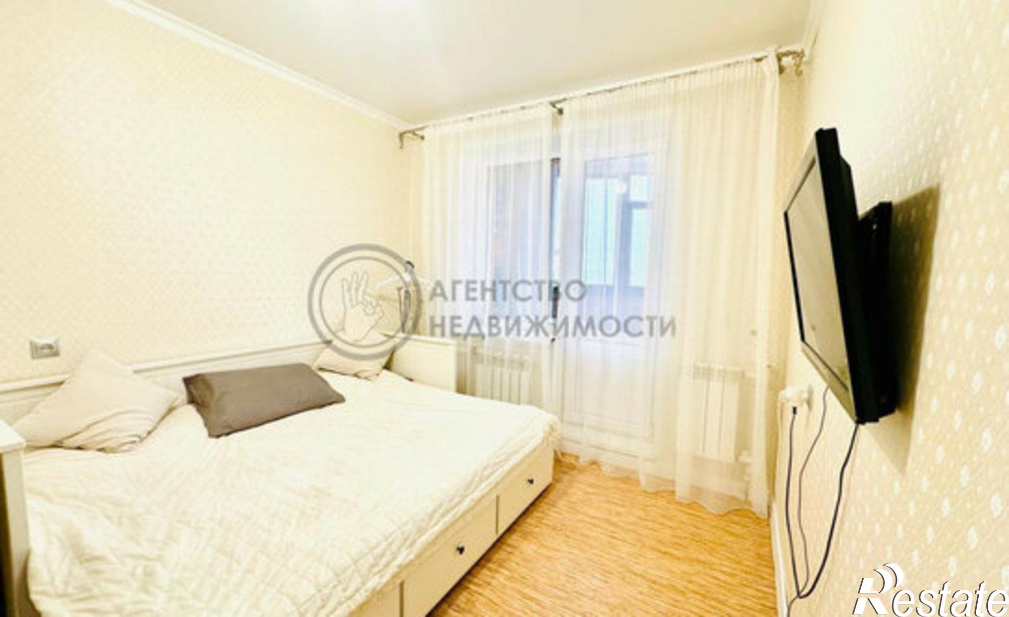 Купить квартиру за 9 000 000 рублей на улица Юлиуса Фучика, 86