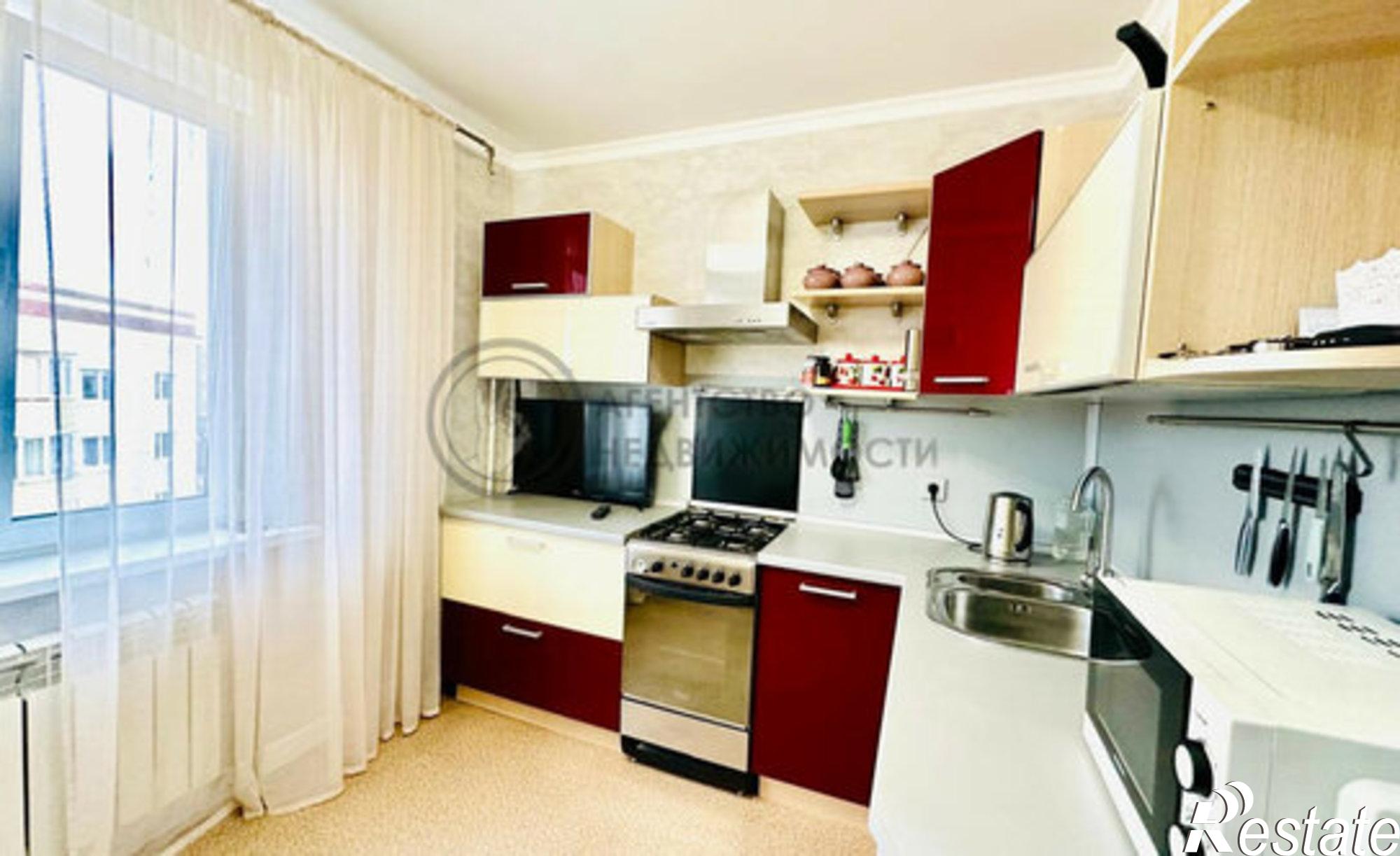 Купить квартиру за 9 000 000 рублей на улица Юлиуса Фучика, 86