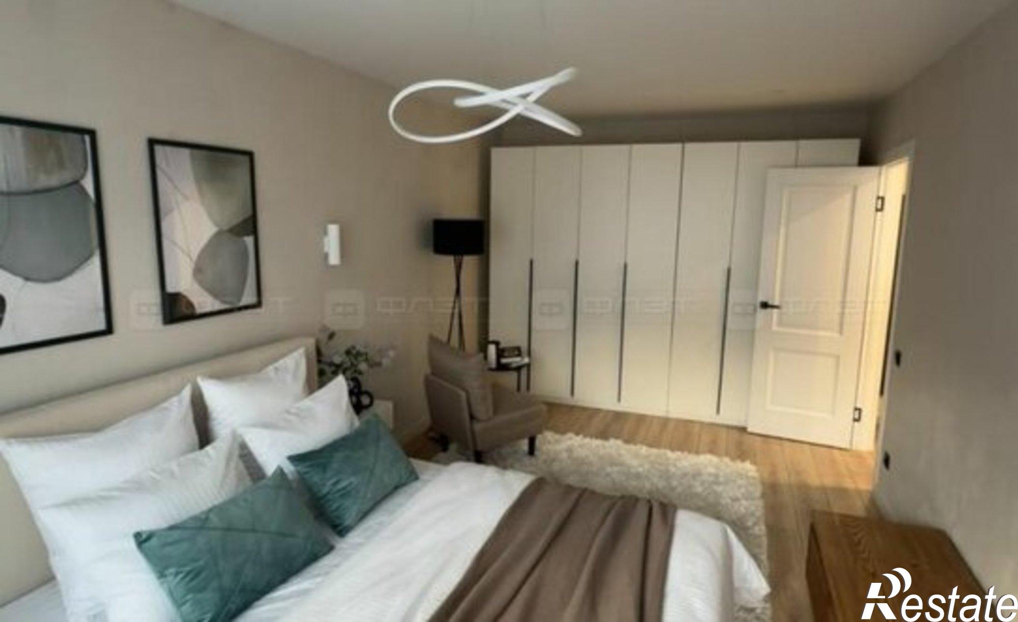 Купить квартиру за 11 050 000 рублей на улица Адоратского, 5