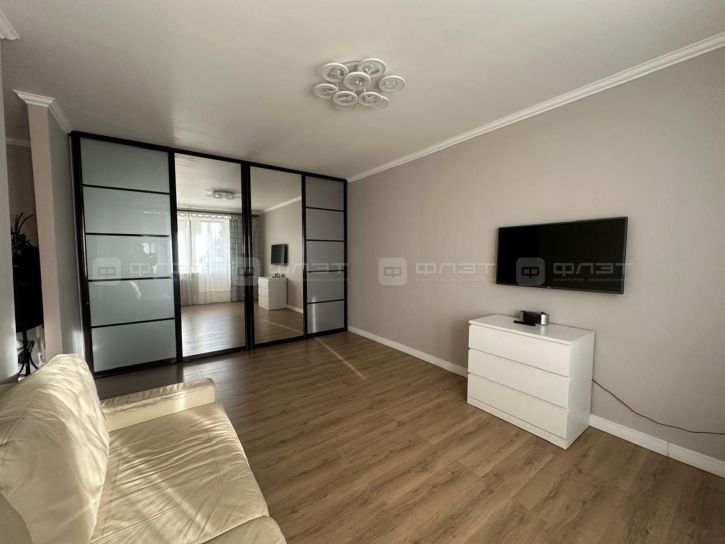 2-комн квартира ул. Гвардейская, дом 16Б