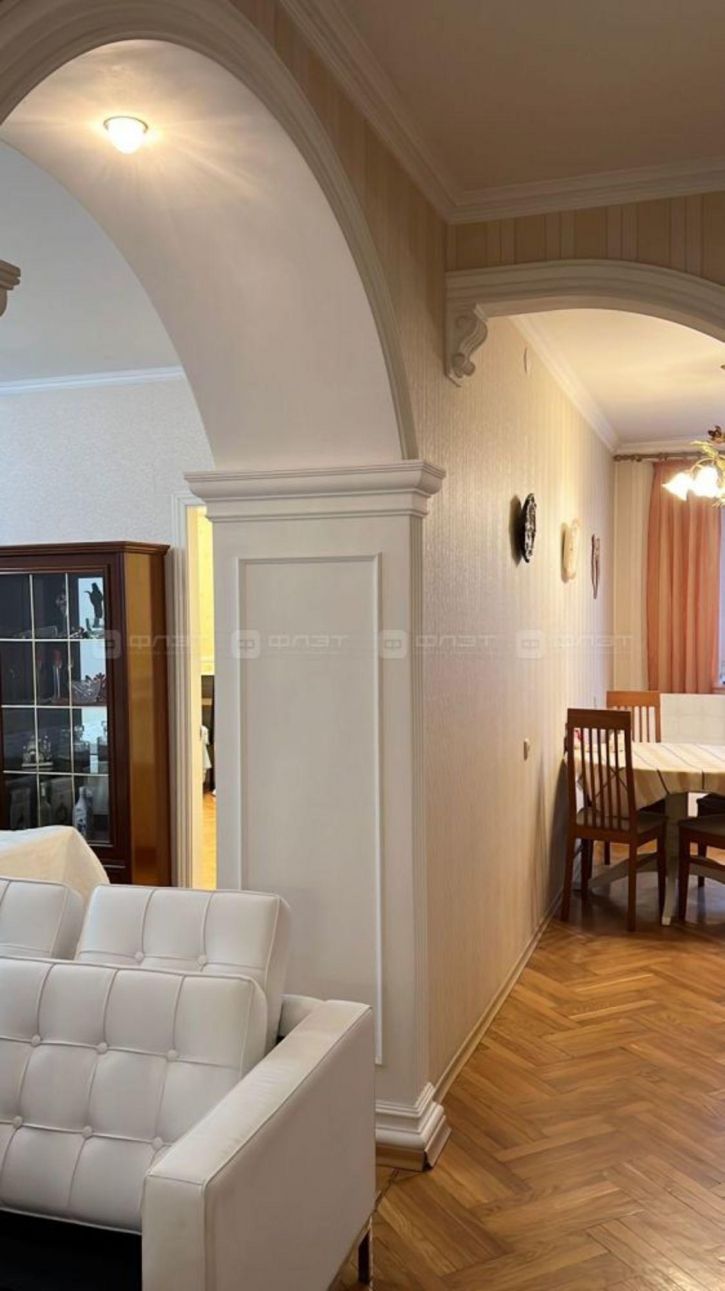 3-комн квартира ул. Адоратского, дом 17