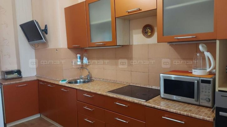 1-комн квартира ул. Адоратского, дом 1а