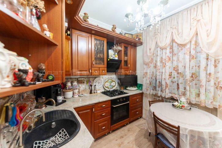 2-комн квартира ул. Декабристов, дом 164/91