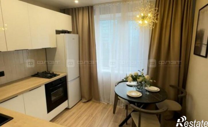 2-комн квартира улица Адоратского, 5,  д. 5