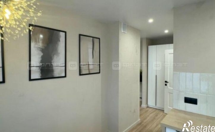 2-комн квартира улица Адоратского, 5,  д. 5