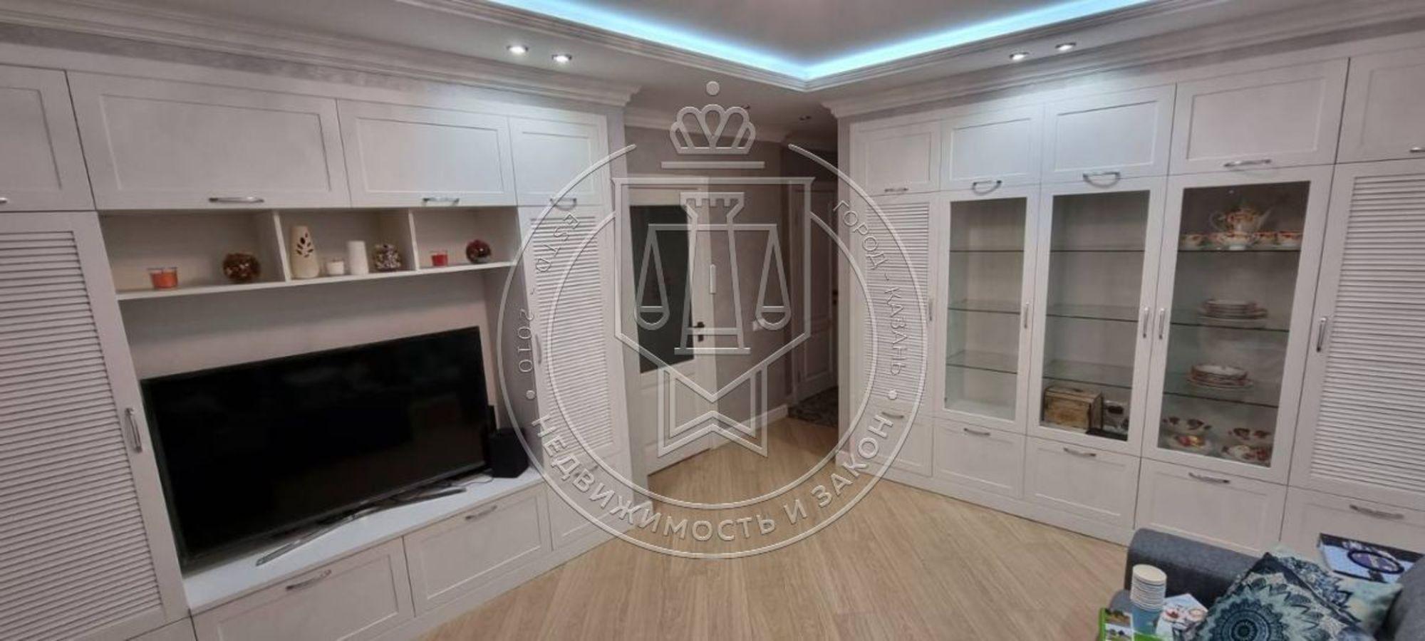 Купить квартиру за 17 000 000 рублей на Серова ул, 51/11