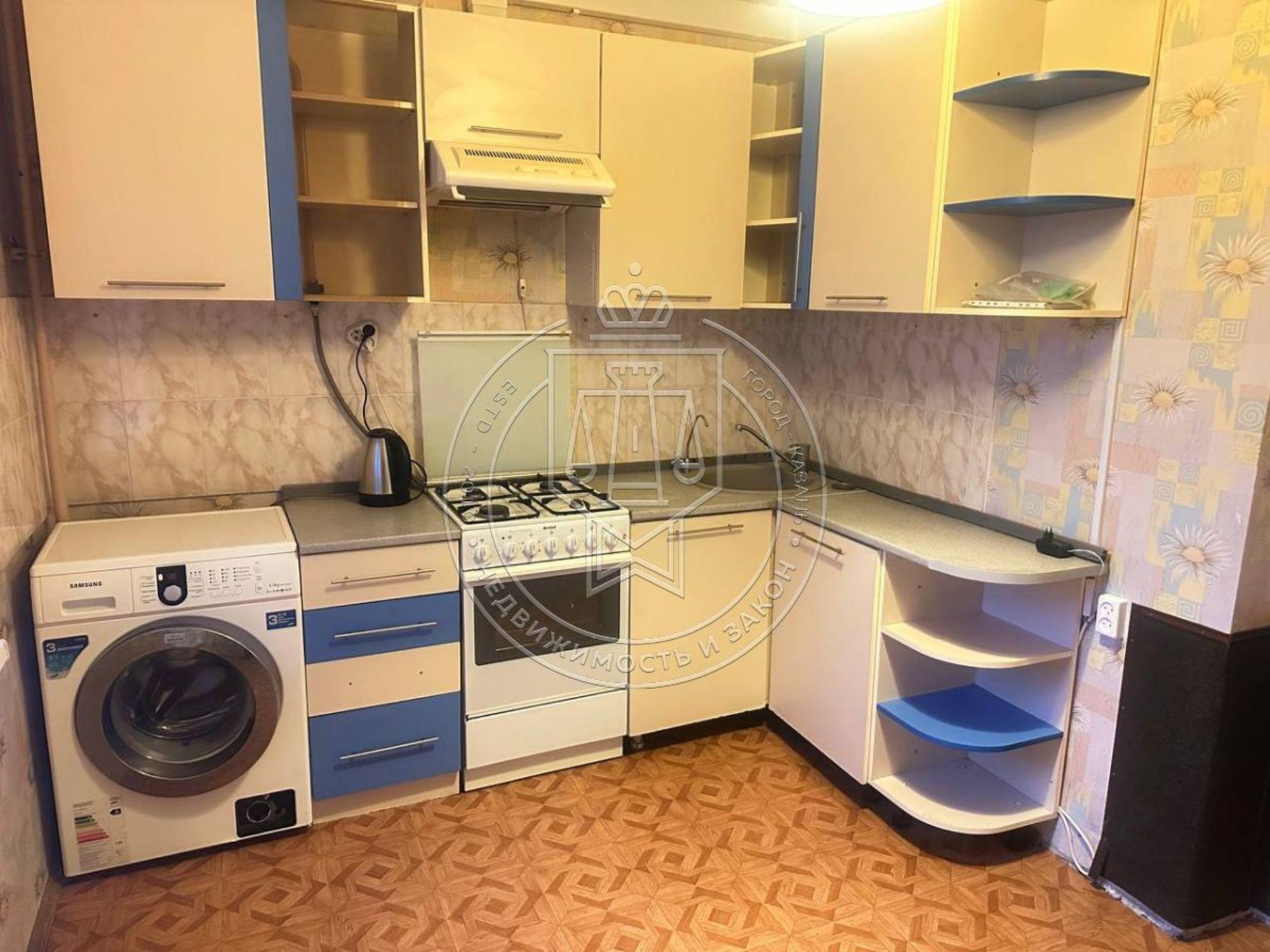 Купить квартиру за 6 300 000 рублей на Юлиуса Фучика ул, 117