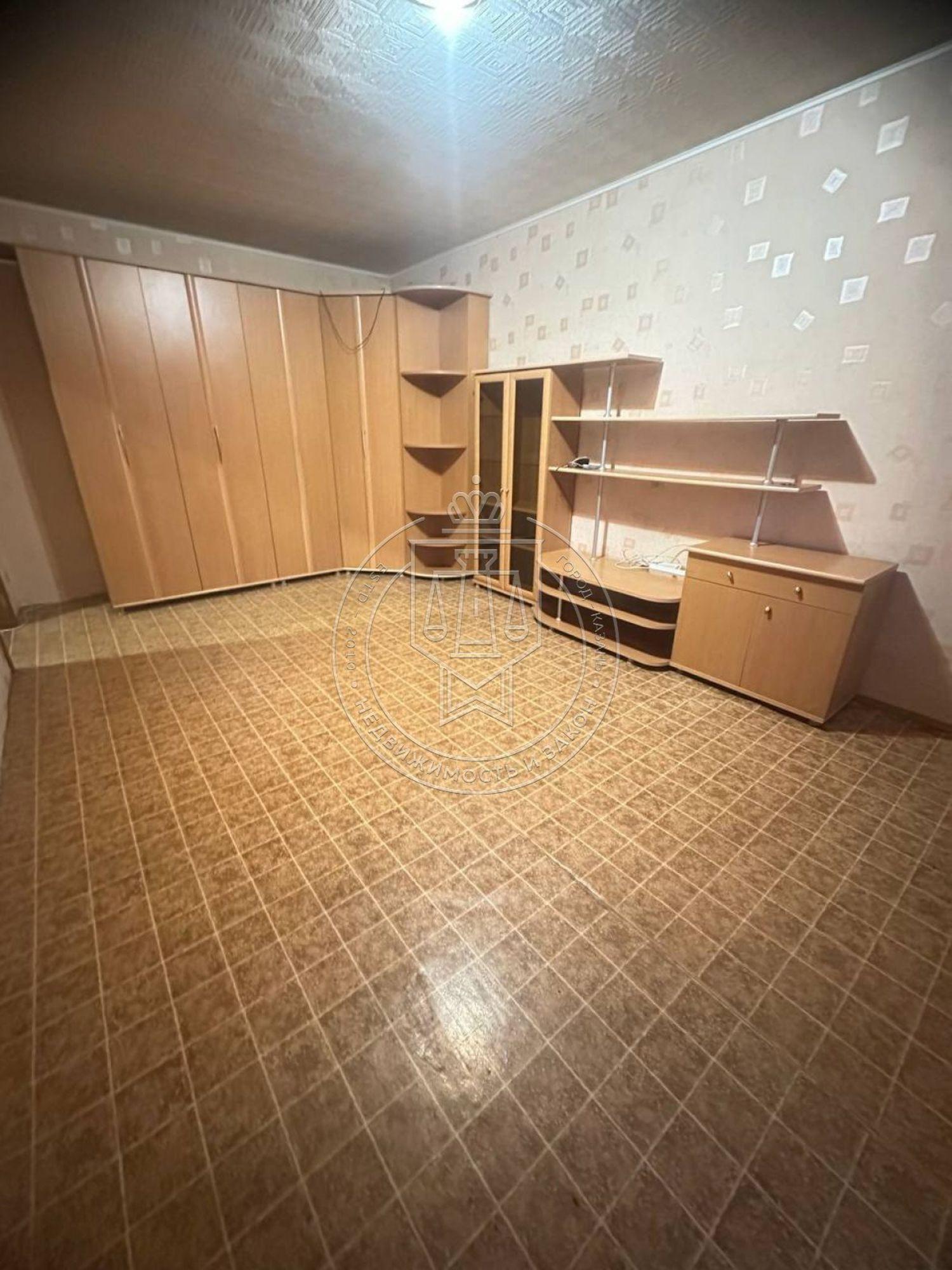 Купить квартиру за 6 300 000 рублей на Юлиуса Фучика ул, 117