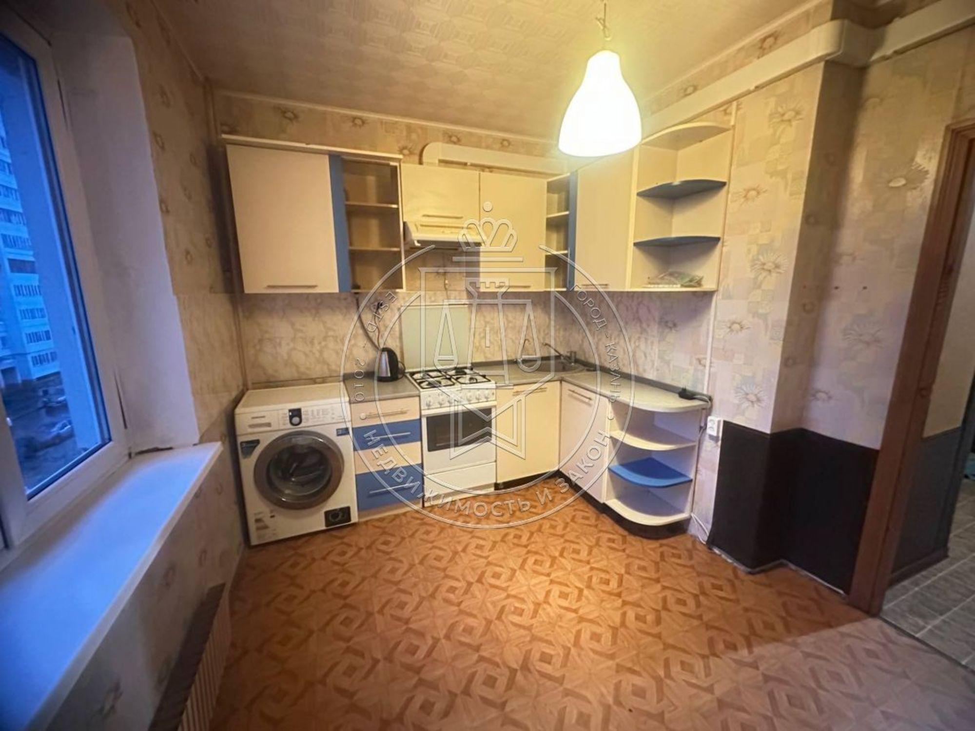 Купить квартиру за 6 300 000 рублей на Юлиуса Фучика ул, 117