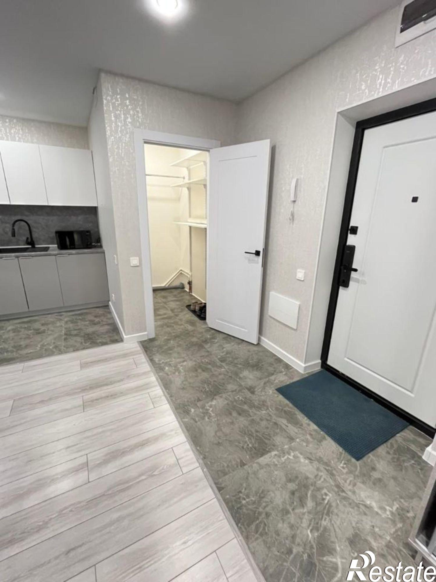 Сдать квартиру за 45 000 рублей на ул Азата Аббасова, 21