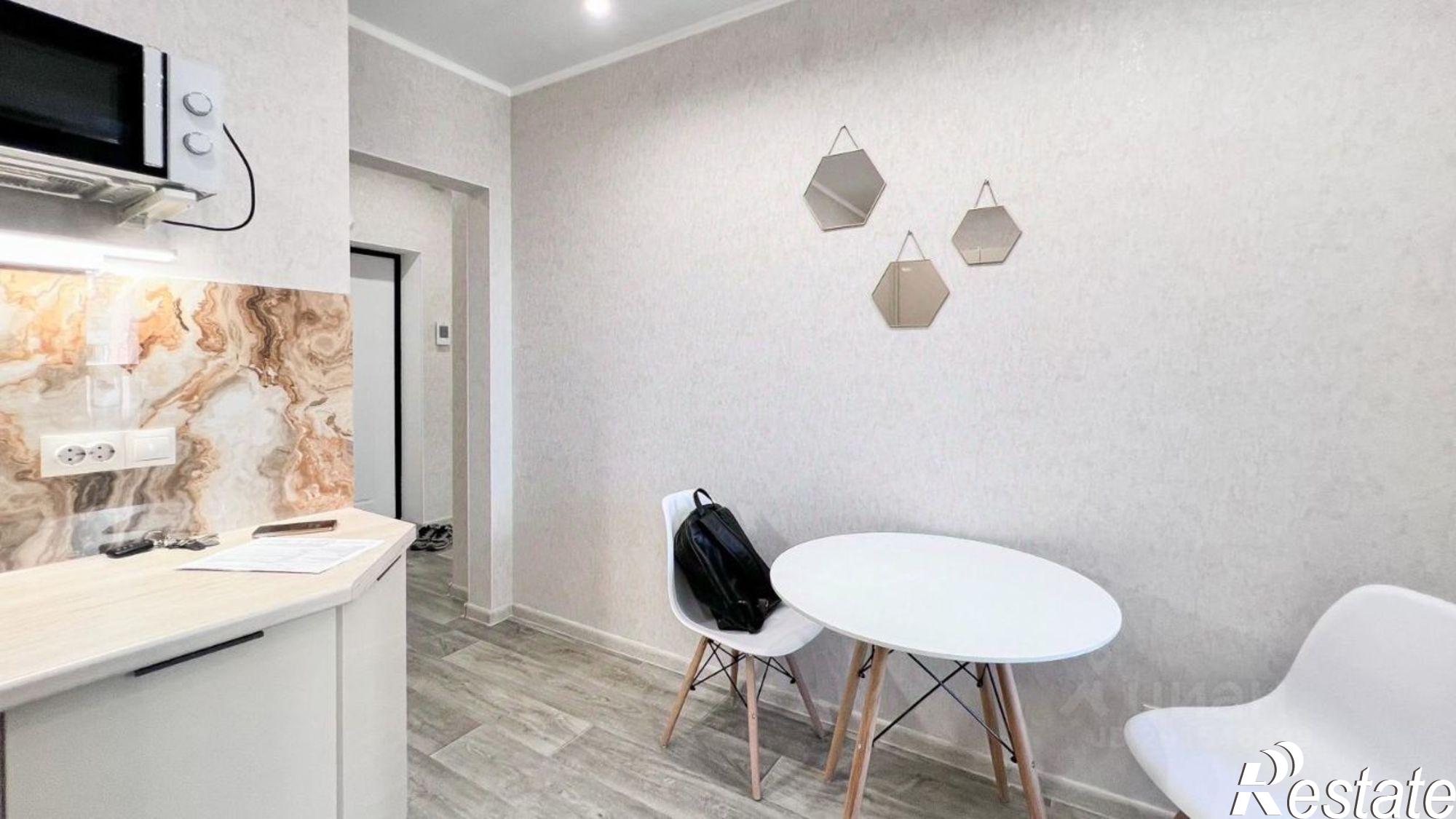 Сдать квартиру за 35 000 рублей на улица Петра Полушкина, 6