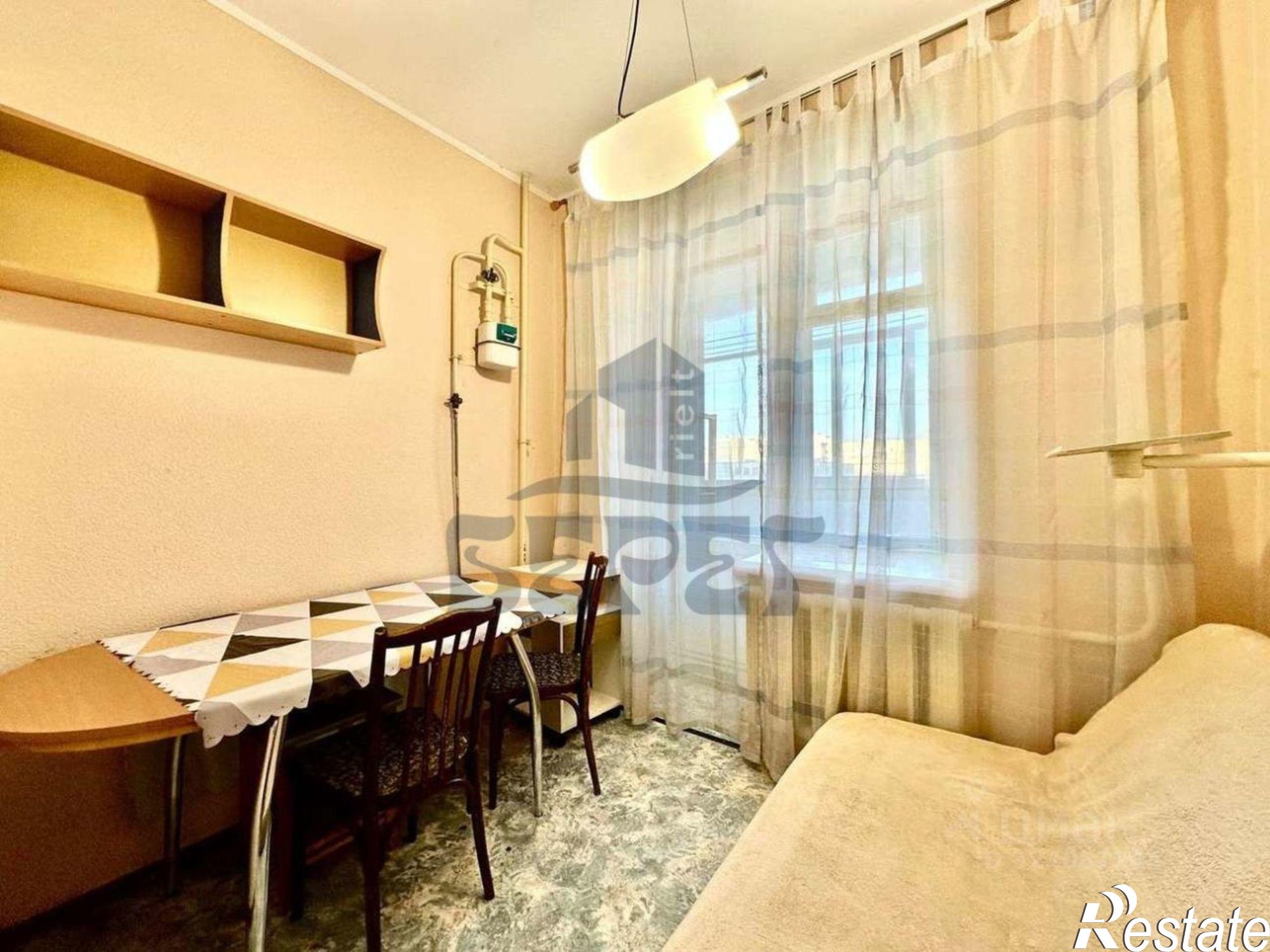 Сдать квартиру за 35 990 рублей на ул Аделя Кутуя, 46