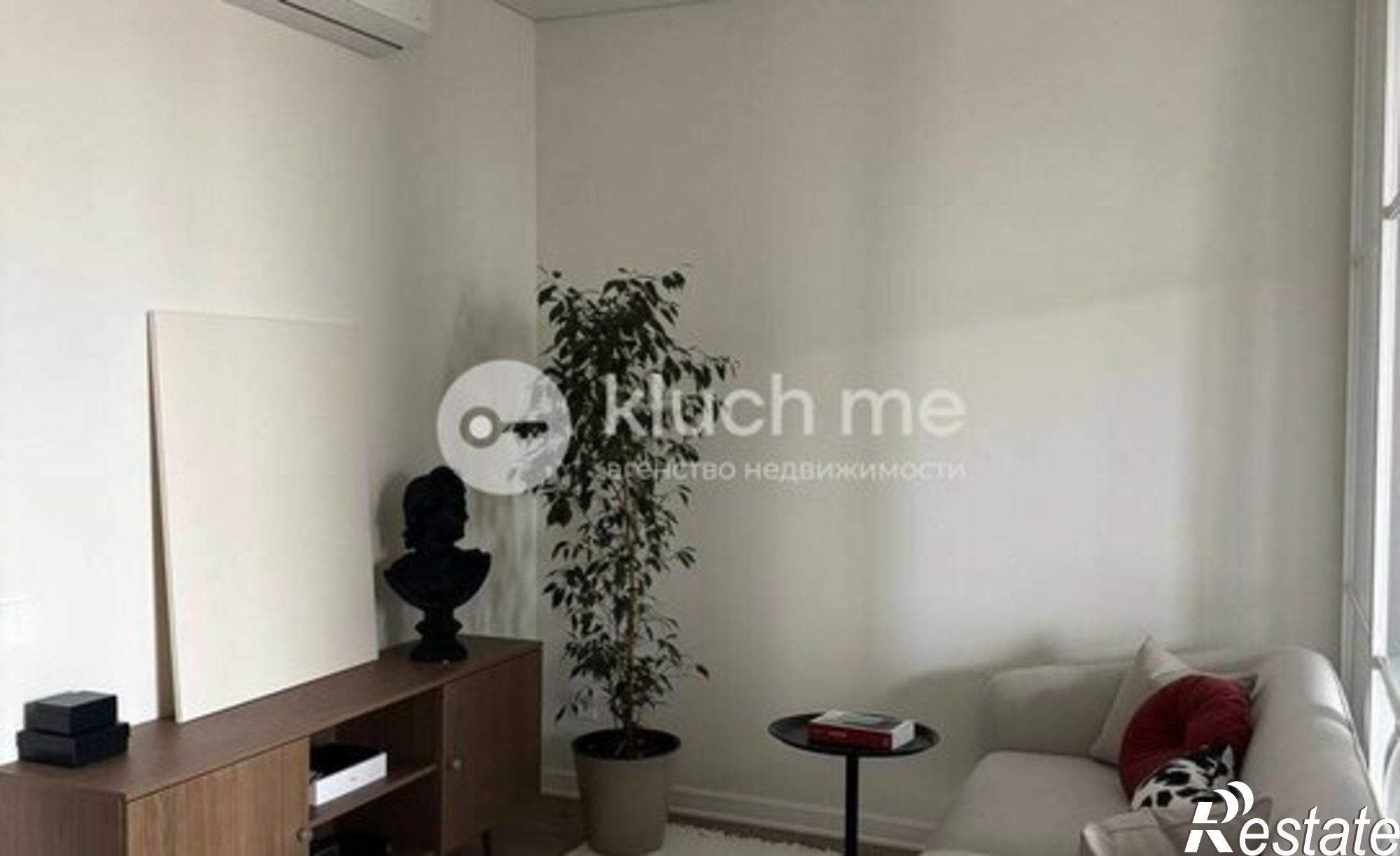 Купить квартиру за 12 990 000 рублей на Краснококшайская улица, 60