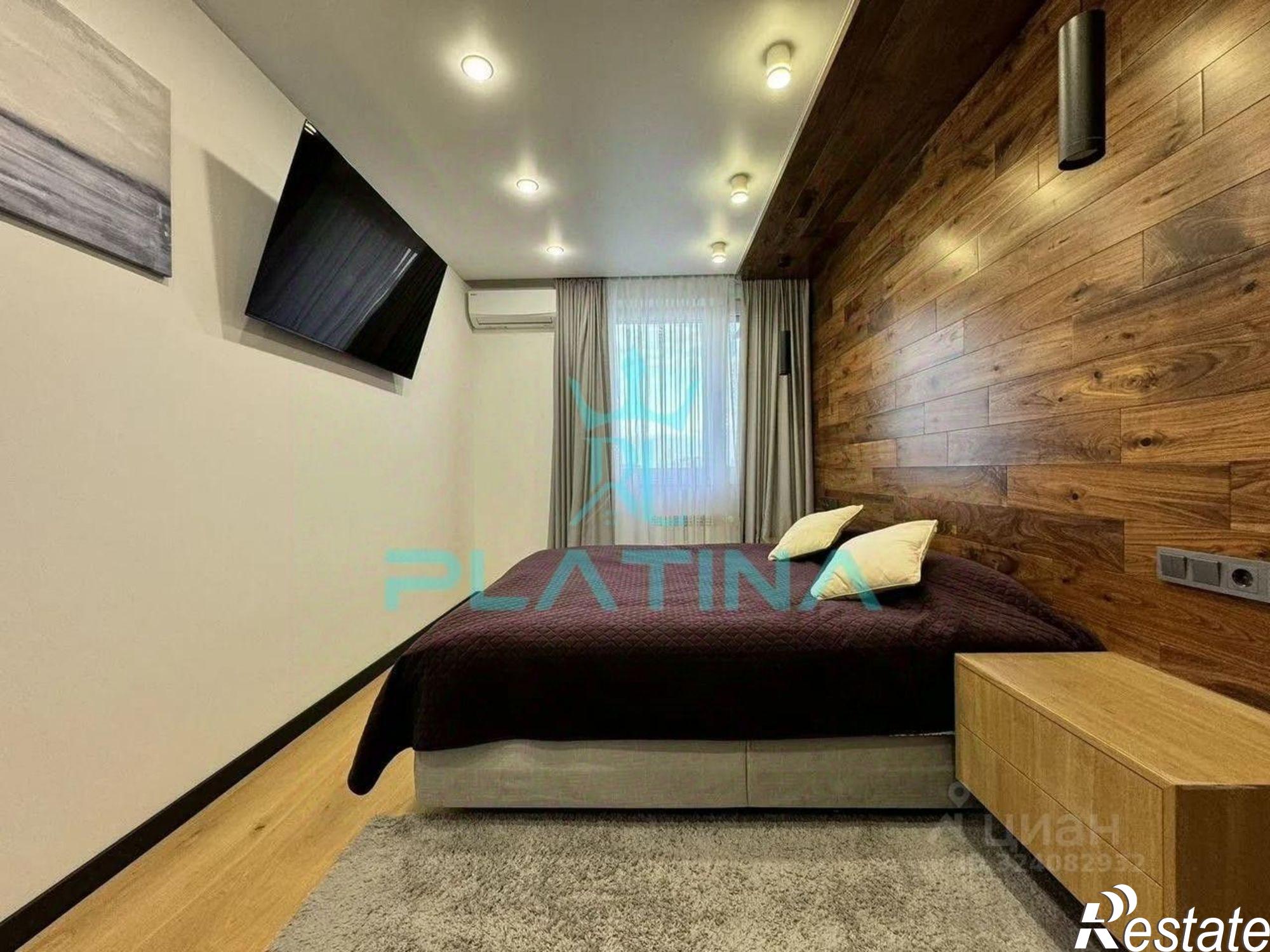 Сдать квартиру за 70 000 рублей на ул Сибгата Хакима, 7