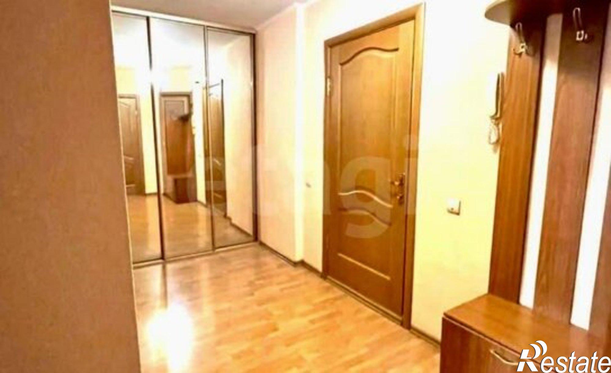 Купить квартиру за 11 900 000 рублей на ул Гарифьянова, 38Б