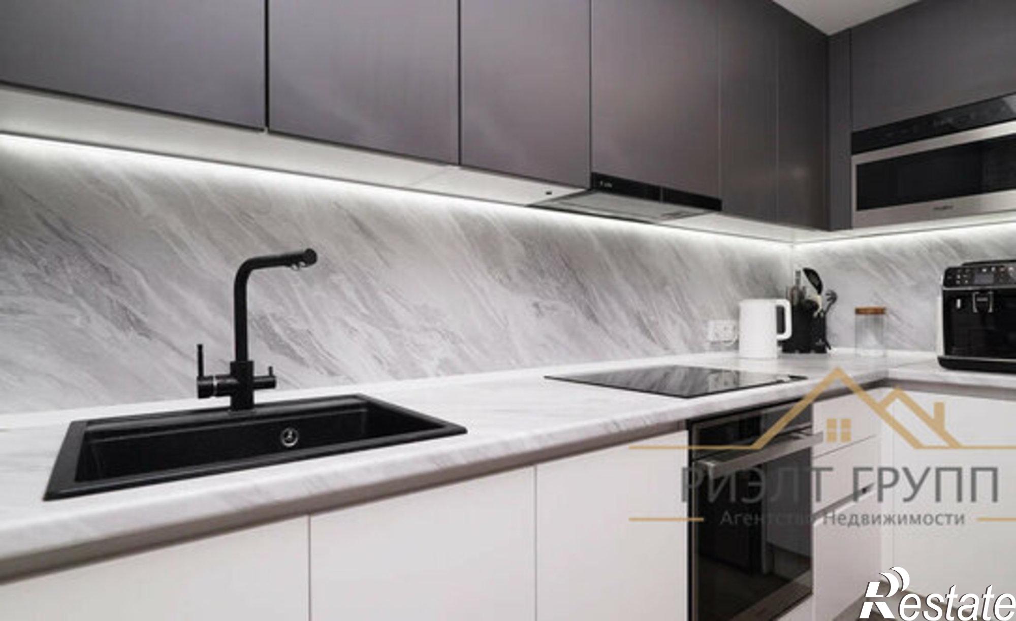 Купить квартиру за 10 990 000 рублей на Республика Татарстан (Татарстан), Удивительная улица, 9