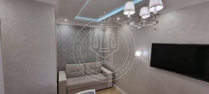 2-комн квартира Серова ул, 51/11