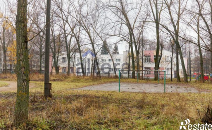 3-комн квартира улица Латышских Стрелков, 10,  д. 10