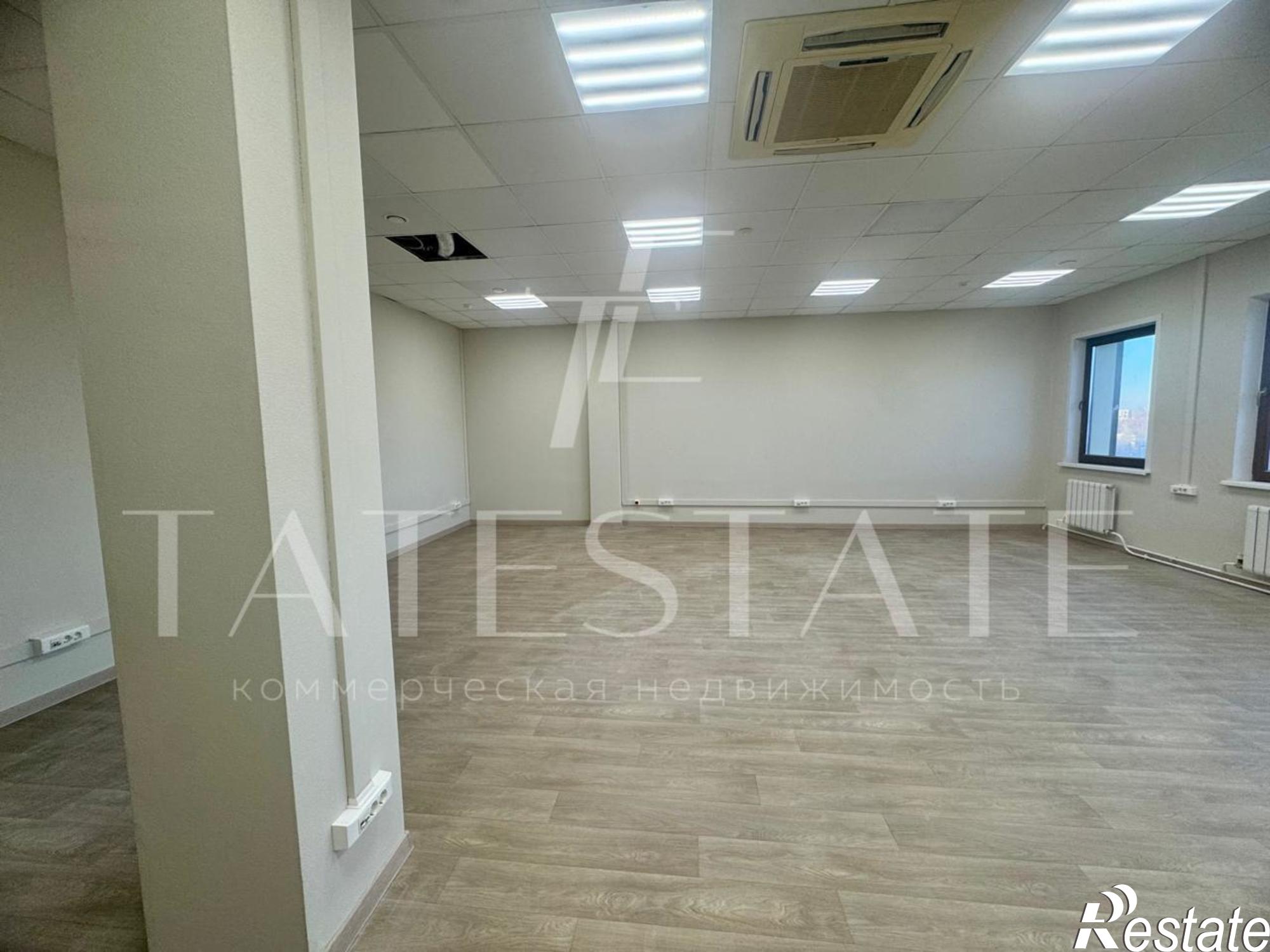 Сдать офис, помещение под офис за 558 600 рублей на проспект Ямашева, 37б