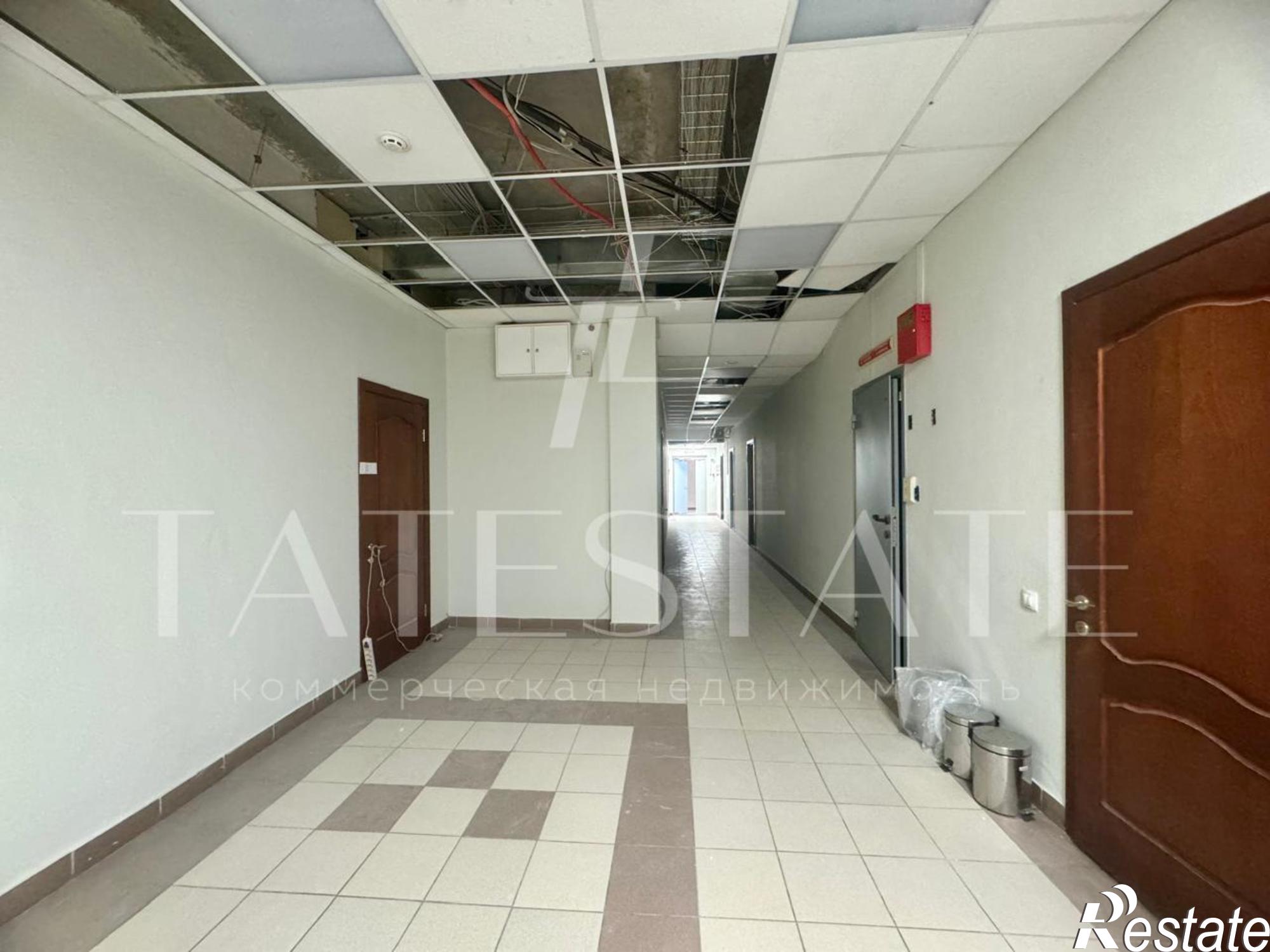 Сдать офис, помещение под офис за 1 008 000 рублей на проспект Ямашева, 37б