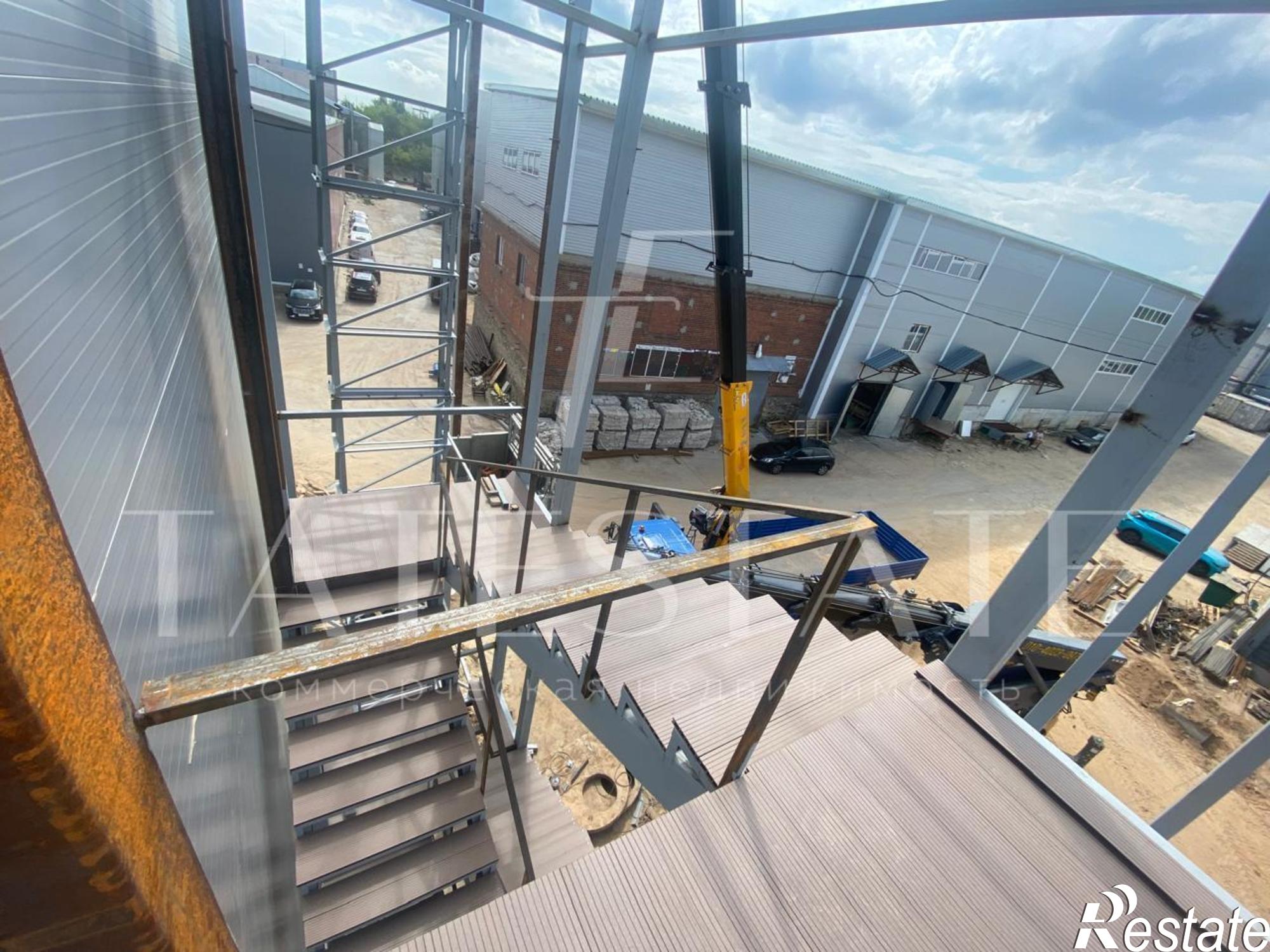 Сдать складское помещение за 194 400 рублей на улица Лебедева, 1, к.8