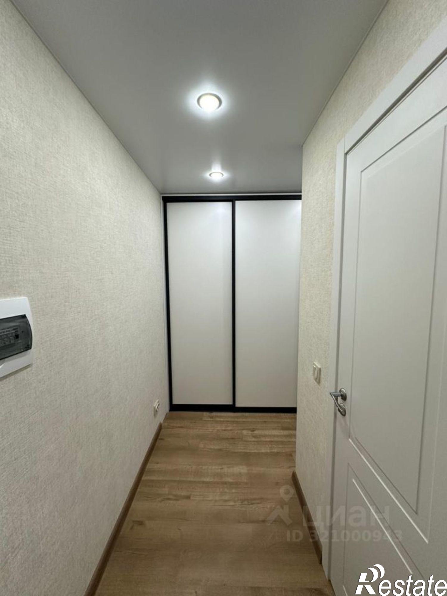 Сдать квартиру за 27 000 рублей на улица Короленко, 89