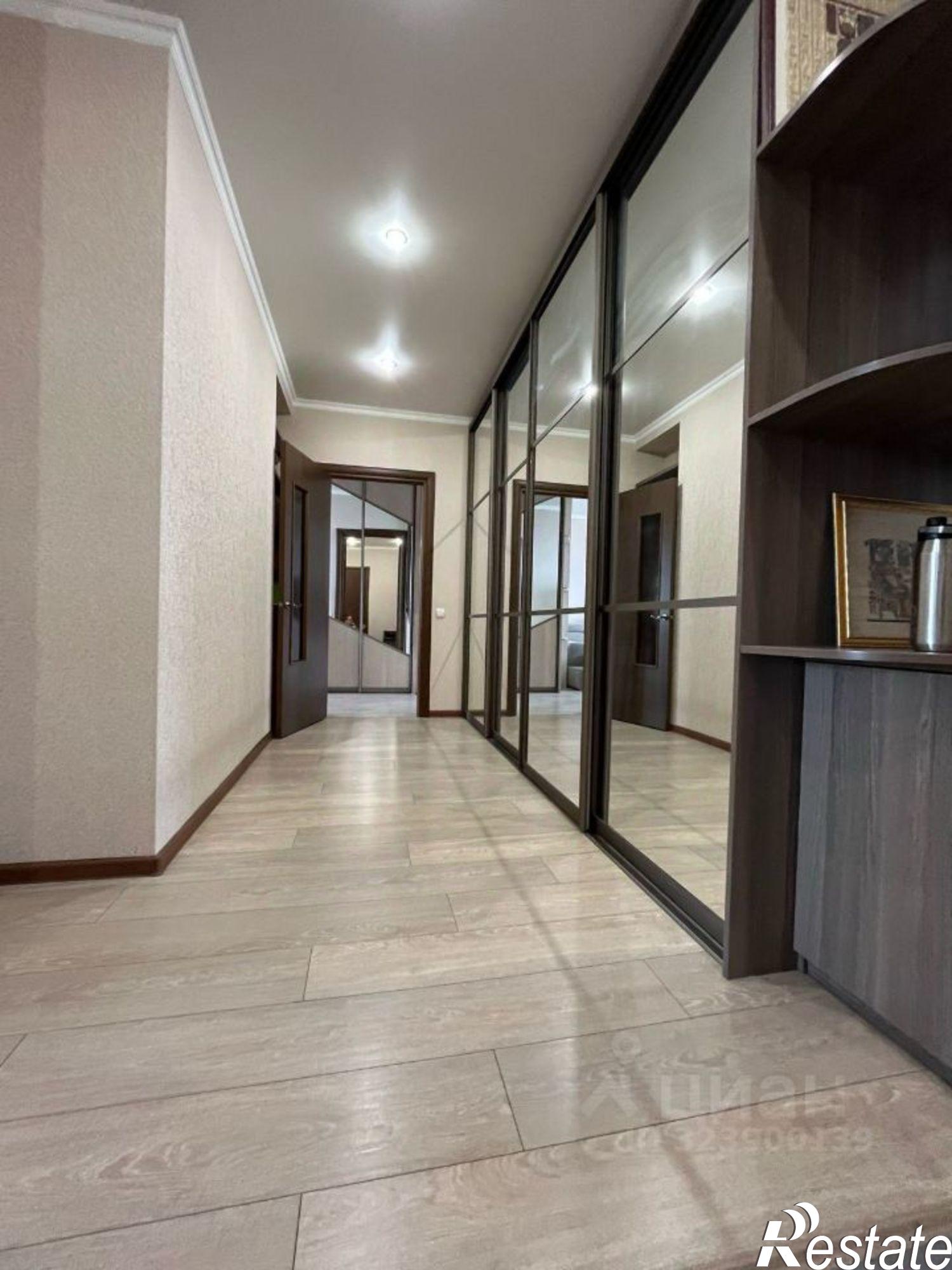 Сдать квартиру за 60 000 рублей на улица Достоевского, 50