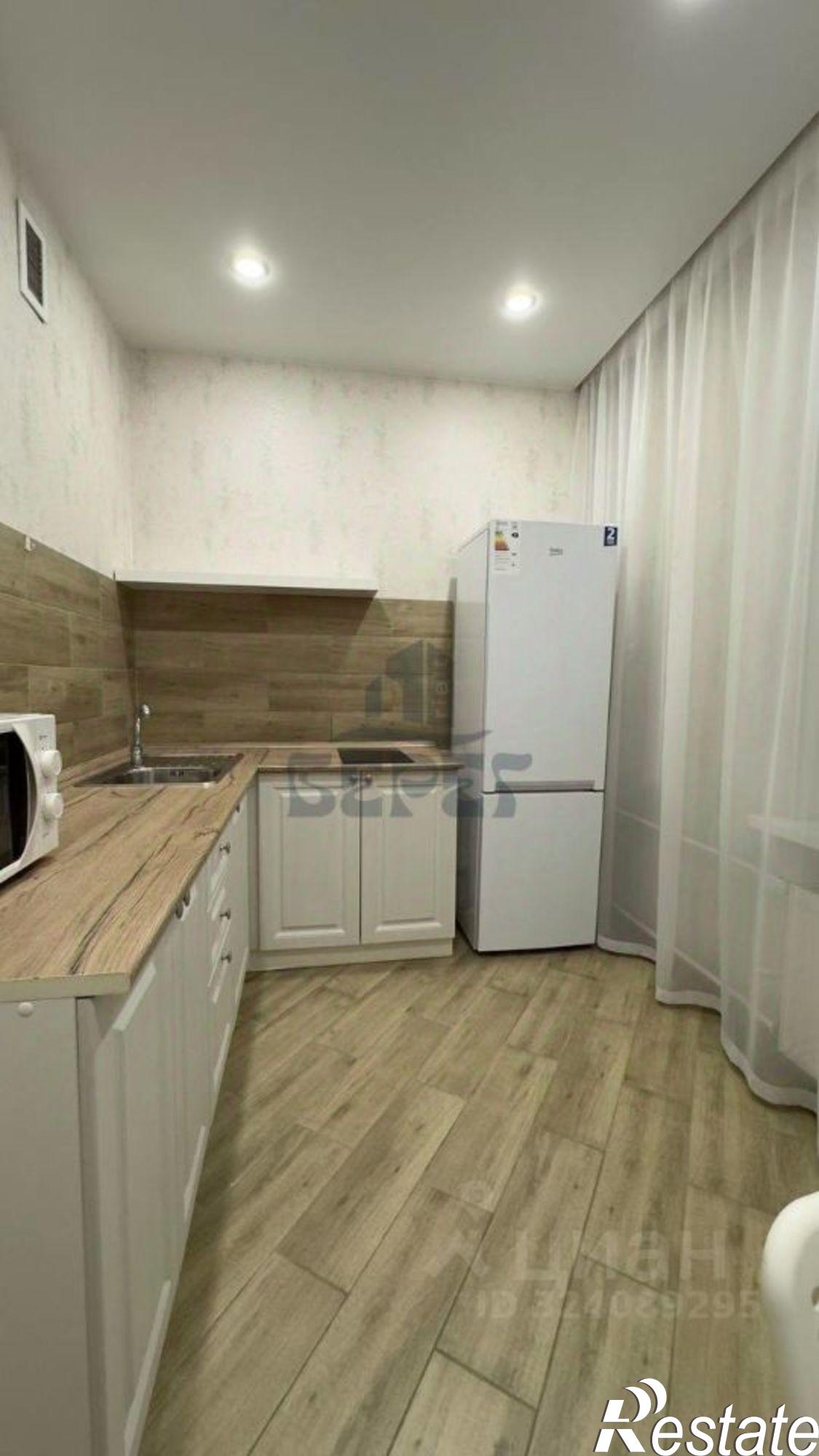 Сдать квартиру за 34 990 рублей на ул Сабира Ахтямова, 1 3