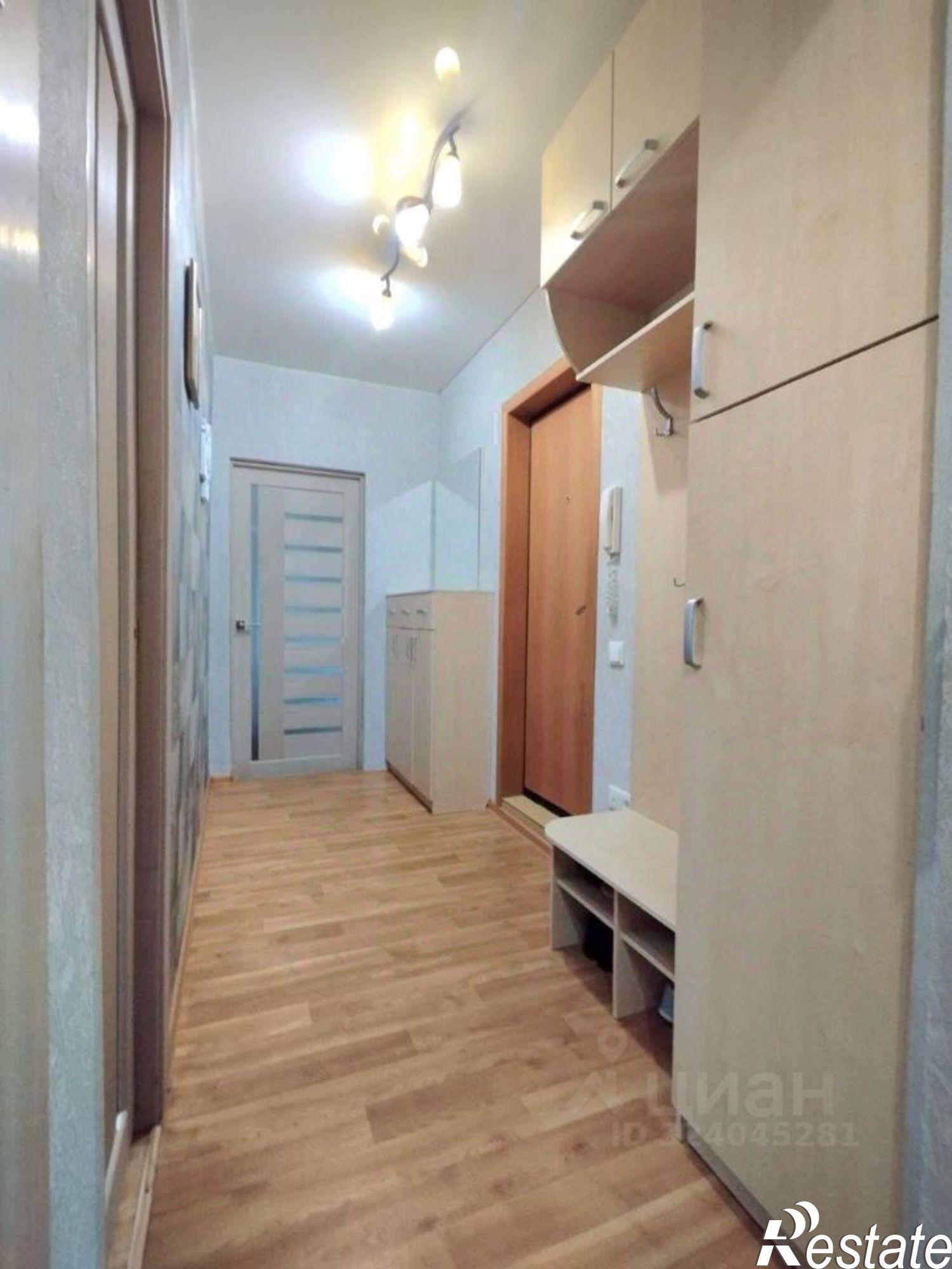 Купить квартиру за 9 000 000 рублей на улица Академика Лаврентьева, 10