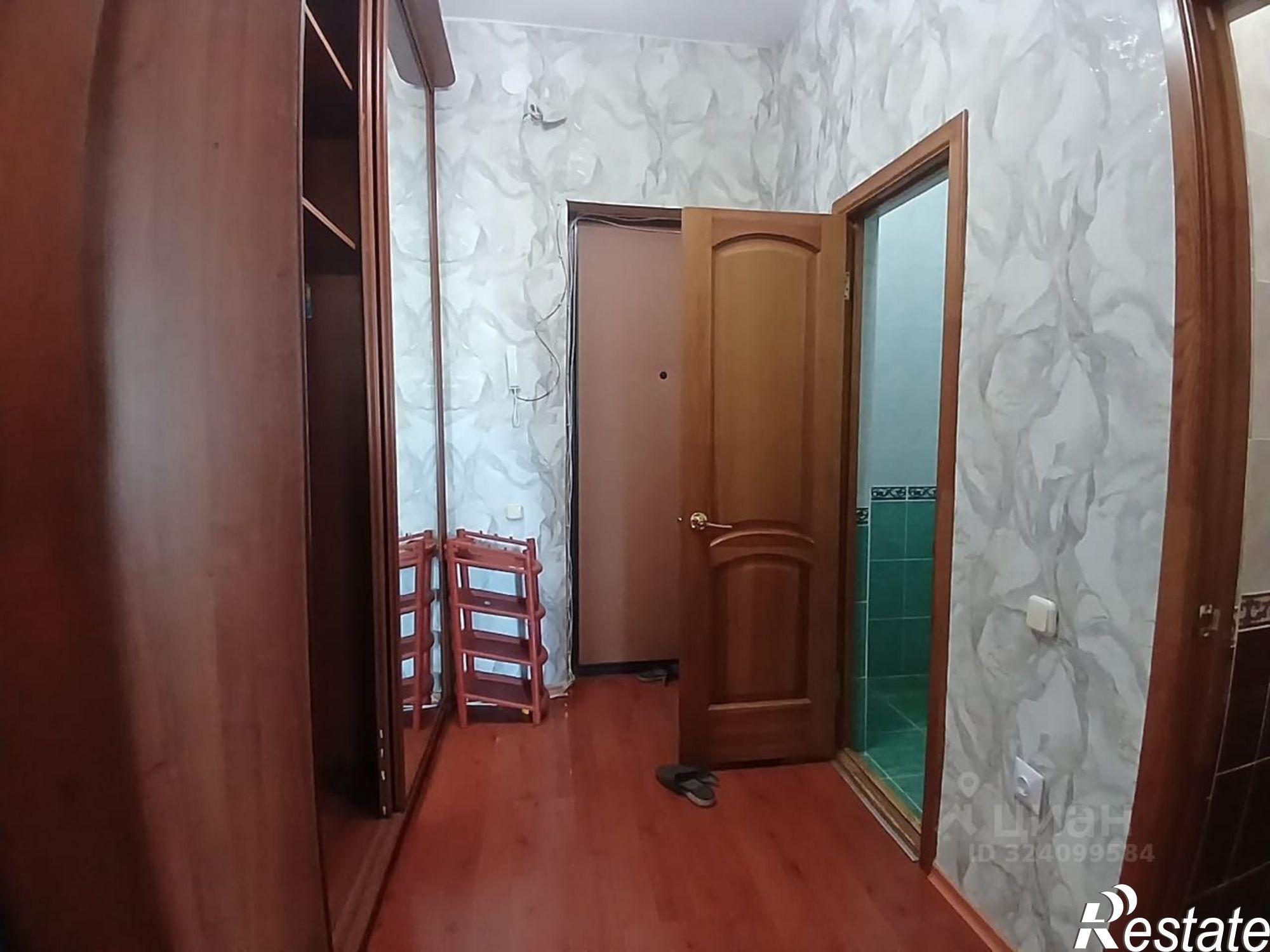 Сдать квартиру за 28 000 рублей на улица Юлиуса Фучика, 115