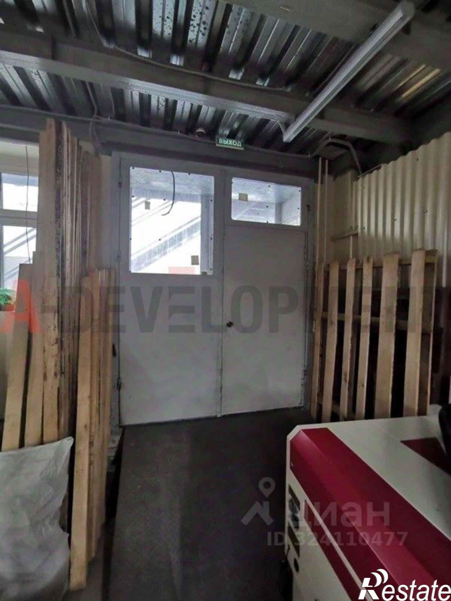 Сдать складское помещение за 187 000 рублей на Сибирский тракт, 34 к02