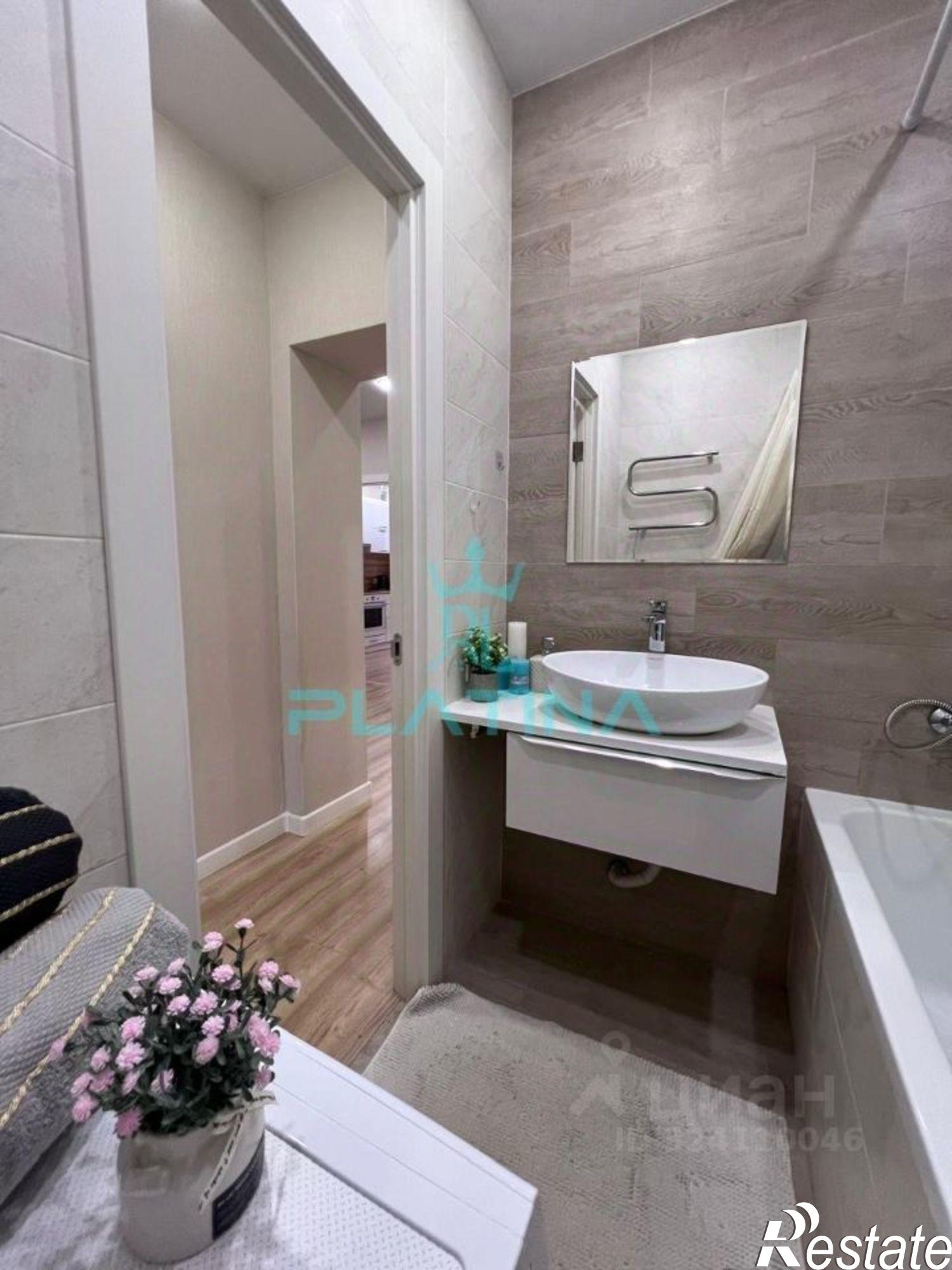 Сдать квартиру за 50 000 рублей на ул Осипенко, 32