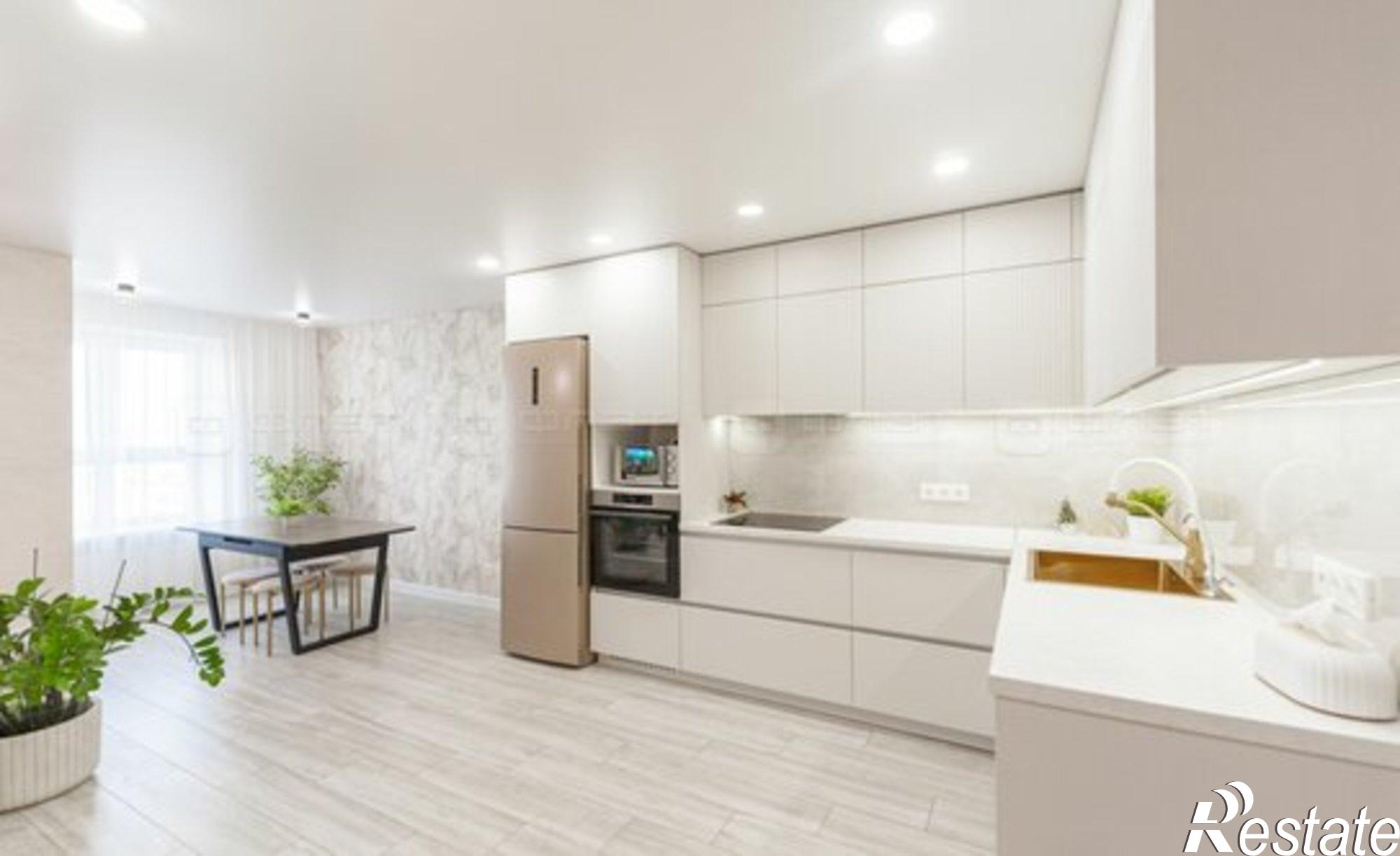 Купить квартиру за 17 899 000 рублей на ул Азата Аббасова, 19