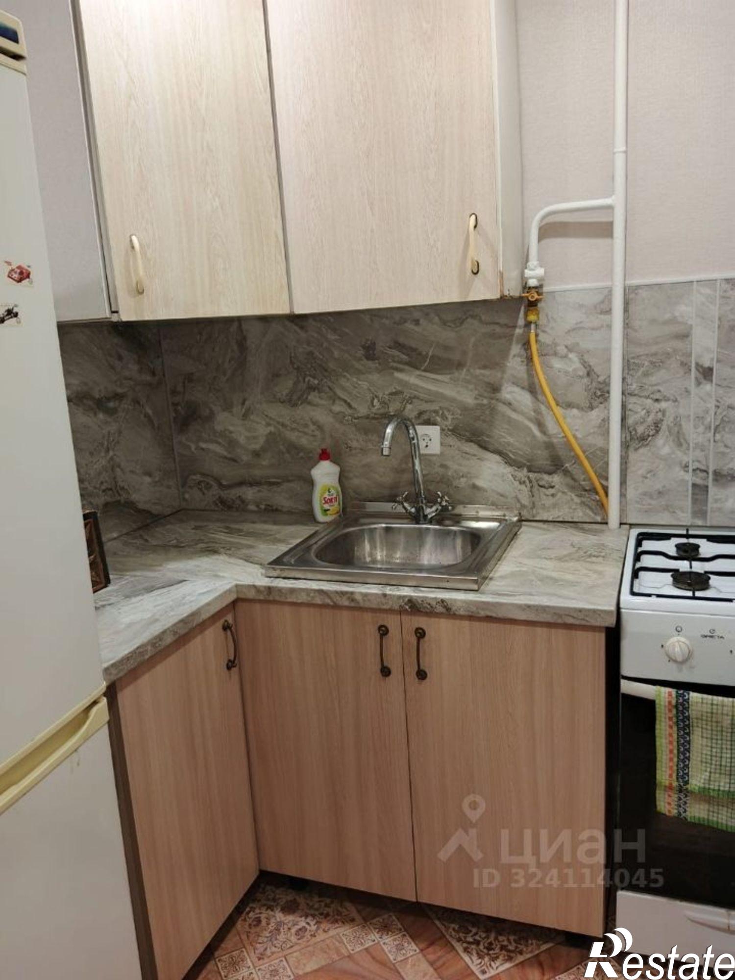 Сдать квартиру за 27 000 рублей на улица Липатова, 1А