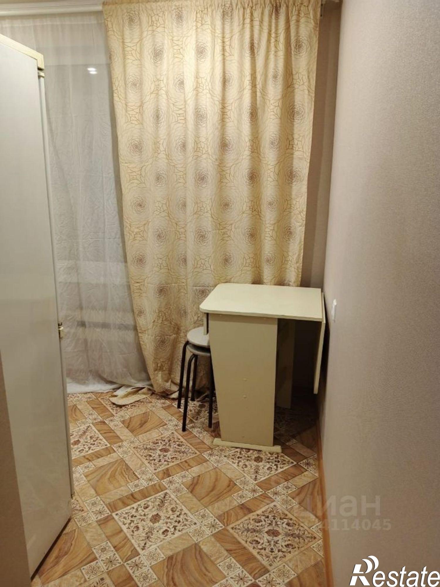 Сдать квартиру за 27 000 рублей на улица Липатова, 1А