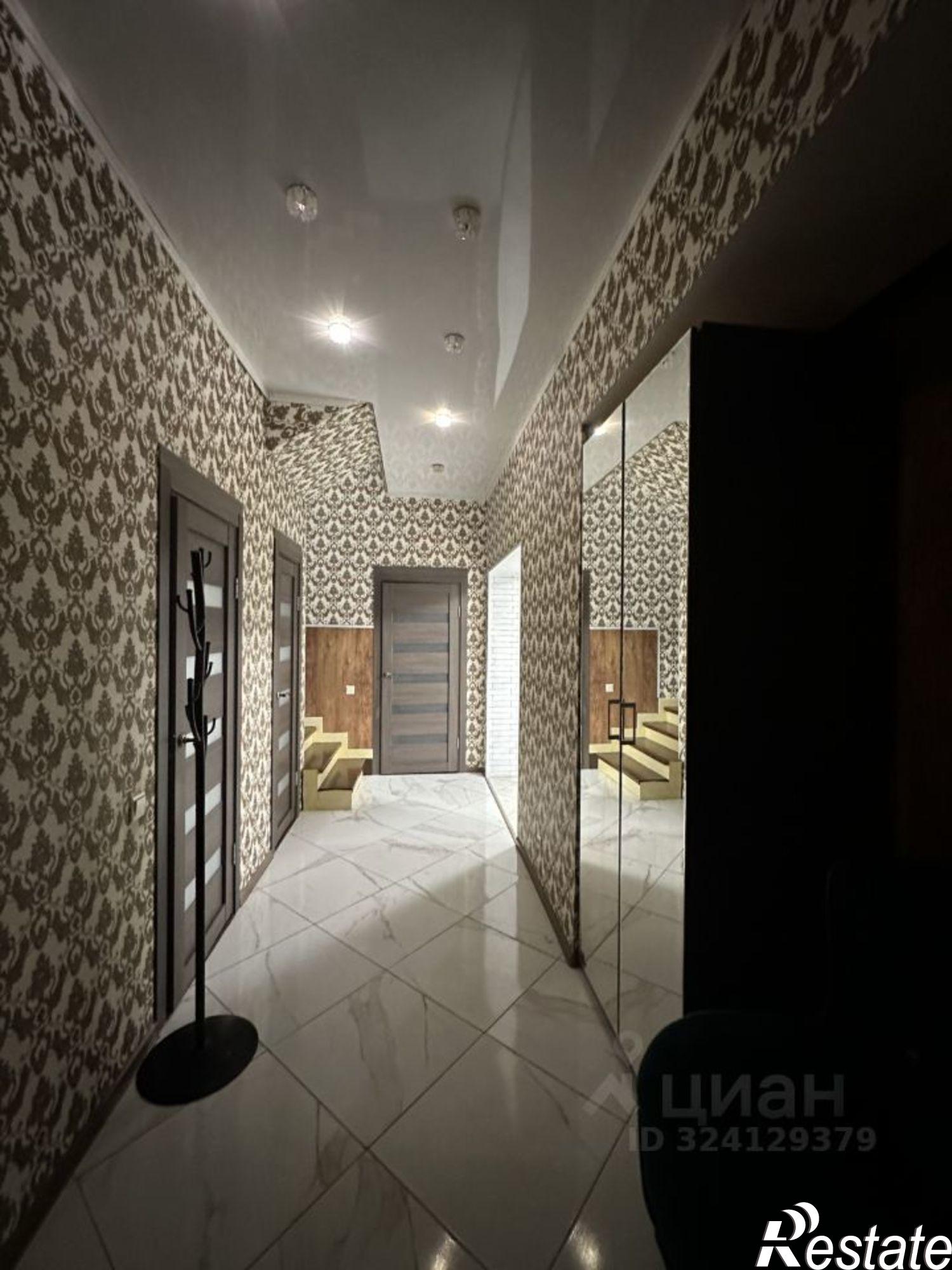 Сдать дачу, дом, коттедж за 130 000 рублей на Центральная улица, 5Е