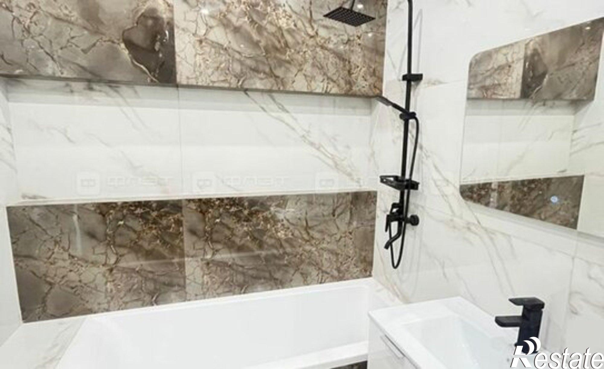 Купить квартиру за 10 990 000 рублей на Республика Татарстан (Татарстан), Танковая улица, 2