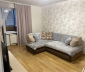 комната 52 кв м улица Юлиуса Фучика, 96