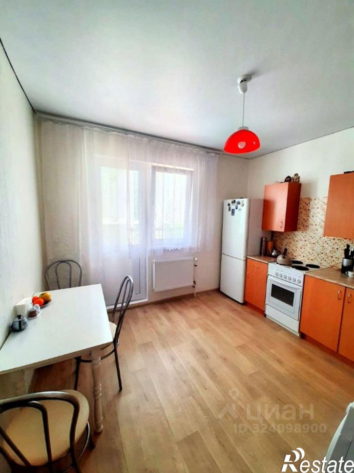 2-комн квартира проспект Ильгама Шакирова, 12/4,  д. 12/4